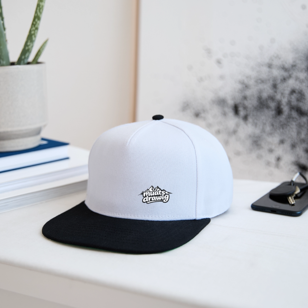 Snapback Cap Unisex - muats drawig - Weiß/Schwarz
